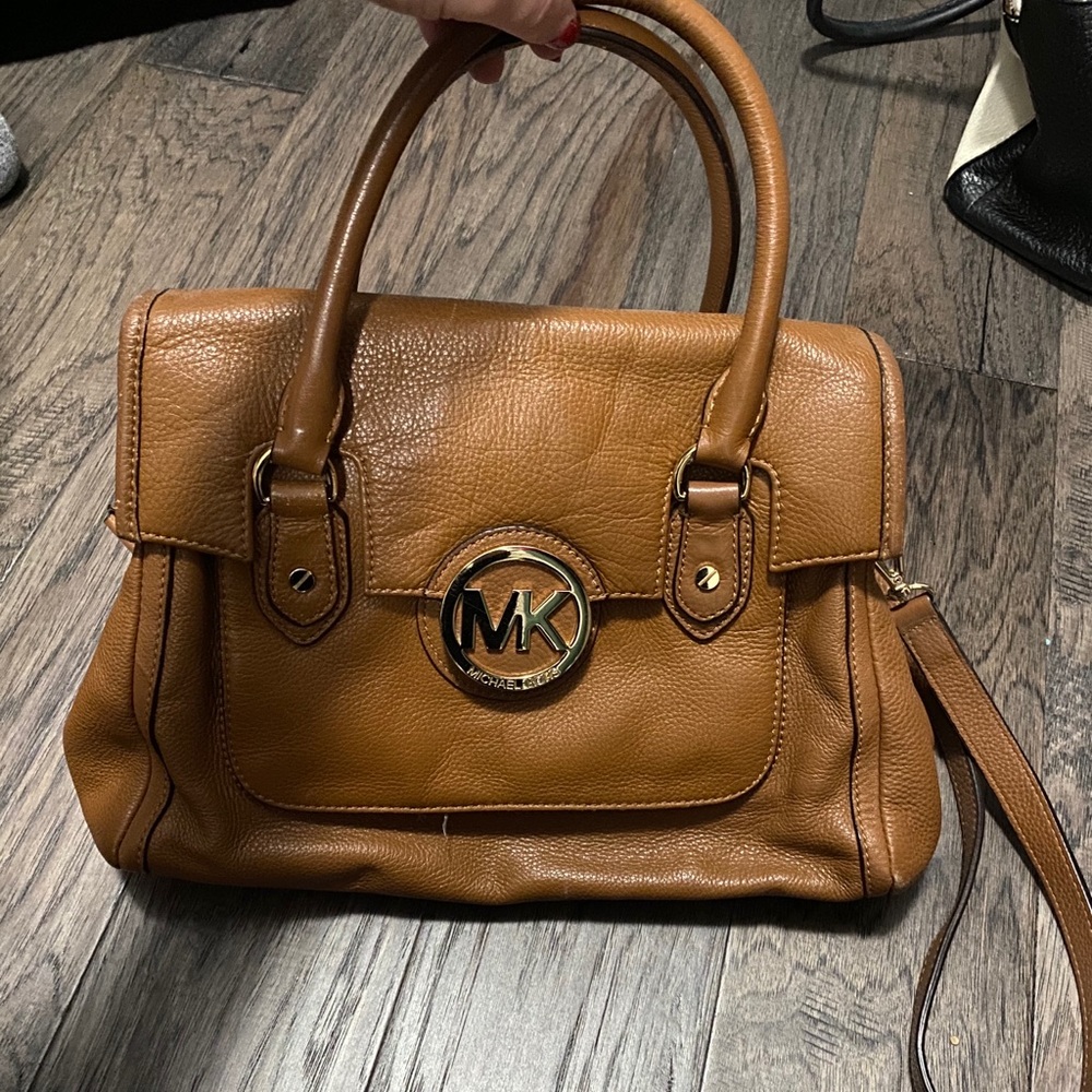 Michael Kors Caramel handbag